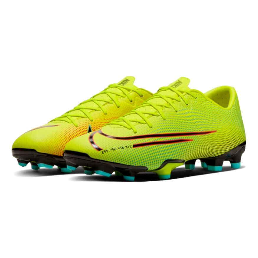 Nike, Nike Mercurial Vapor 13 Academy MDS MG Cleats